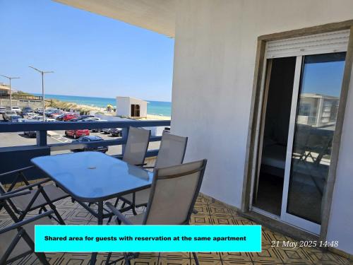 Praia de Faro House | Blife Ceriya private rooms at Faro beach