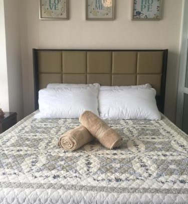 San Jose Apartment | Blissful Hill Tagaytay Condotel with Netflix