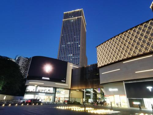 Yuzhong Hotel | Bloom Boutique Hotel