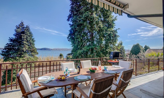 Belgirate Villa | Blooming Villa Cos Lake View, Belgirate, Italy