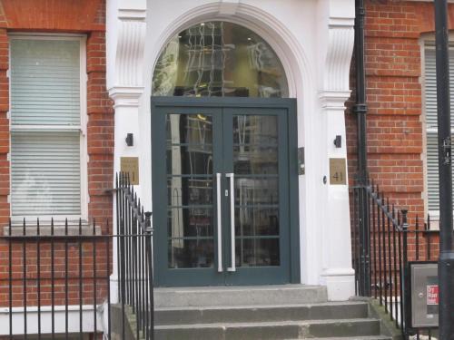 St. Pancras Apartment | BLOOMSBURY APARTMENTS