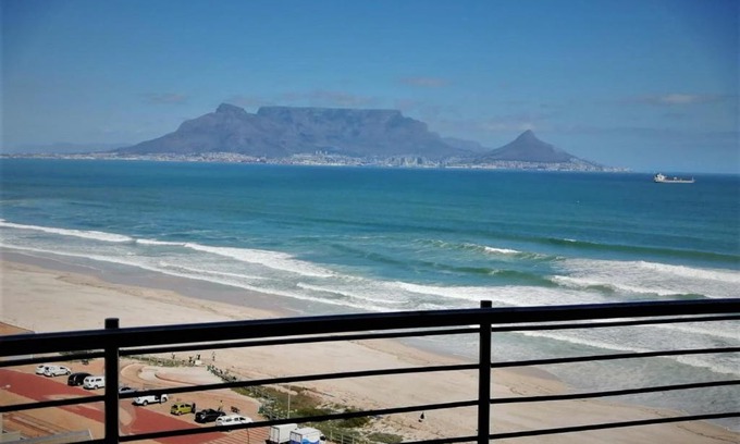 Bloubergstrand Apartment | Blouberg,1106 Portico,Cape town