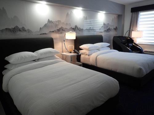 West Springfield Hotel | Blue - A Modern Hotel, Ascend Hotel Collection