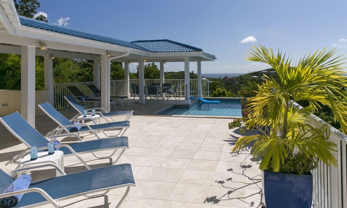 Monte House | Blue Agave Villa- Dazzling Sunsets, Amazing Views, Pool, Generator A/C in Br's
