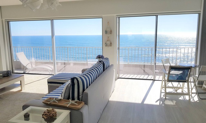 Povoa De Varzim Condo | Blue Beach Apartment