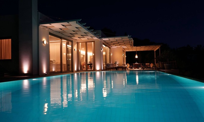 Saronikos Villa | Blue Coast Villa | Luxurious, Modern Villa on the Athenian Riviera near beaches