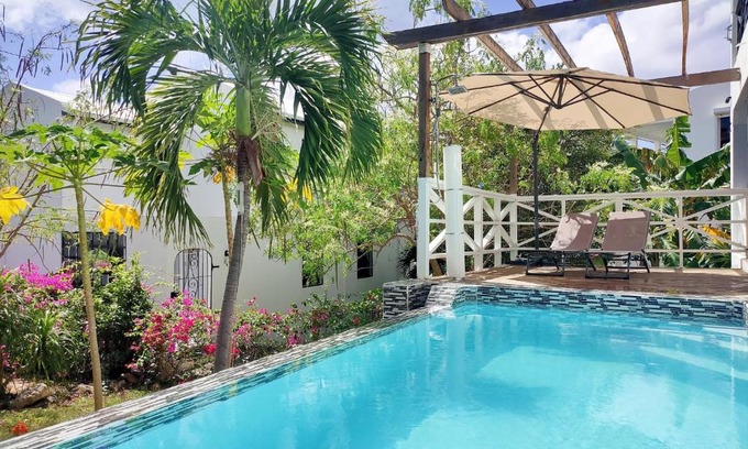Pelican Key Apartment | Blue Dream Apartments
