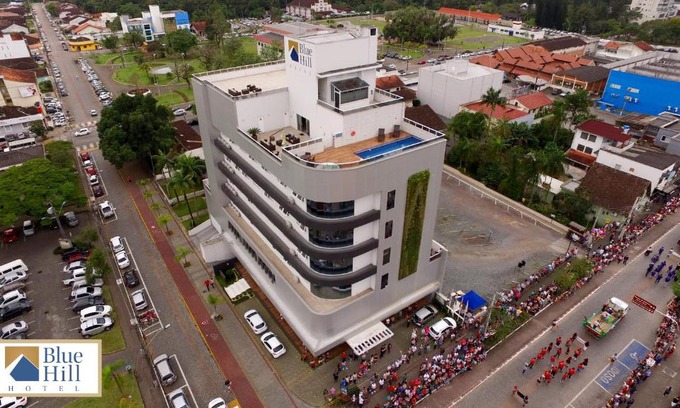 Timbo Hotel | Blue Hill Hotel