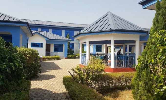 Bamahu Hotel | Blue Hill Hotel