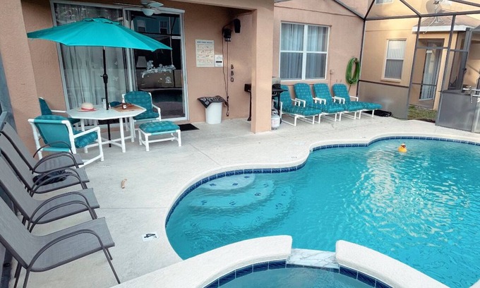 Sandy Ridge House | Blue Jay Villa - Vacation Home Near Disney