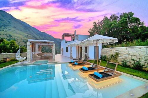 Kavallos Villa | Blue Lake Villa Heated Pool