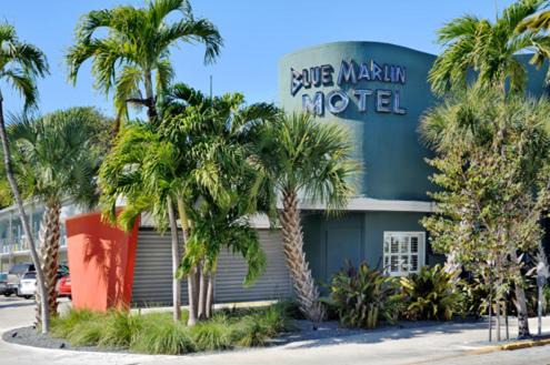 Uptown - Upper Duval Hotel | Blue Marlin Motel