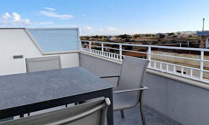 Qrendi Apartment | Blue Pearl 2 bedroom