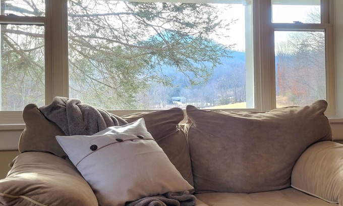 Lovingston Cottage | Blue Ridge Cottage