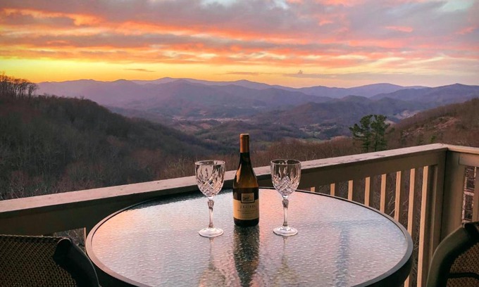 Mountain Air House | Blue Ridge Mountain Air Retreat with epic mountain views!