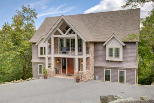 Chestnut Springs House | Blue Ridge Retreat with Wintergreen Advantage