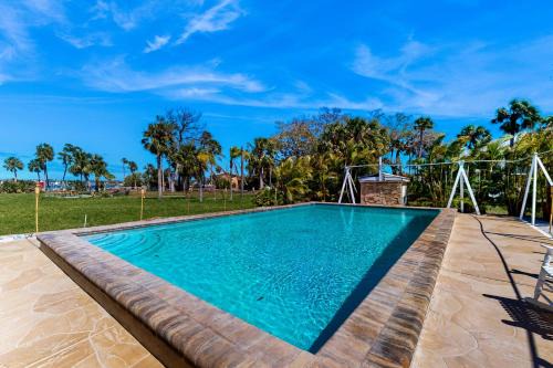 Port Richey House | Blue Shores
