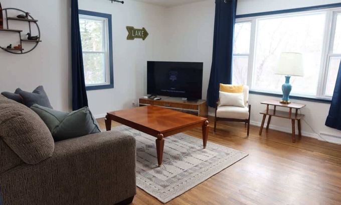 Silver Bay House | Blue Spruce Haus | 4 BR