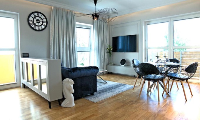 Torun Apartment | Blue Velvet Premium Apartments II
