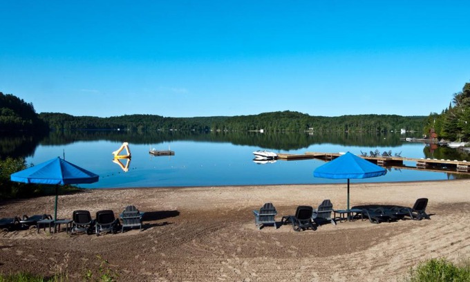 Lake of Bays Resort | Blue Water Acres