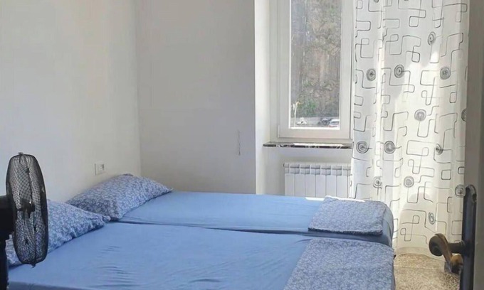 San Fruttuoso Apartment | Blue Wave Residence in Genova/3-bedroomt/Central and near to all necessities