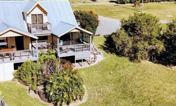 Possum Brush Ski Chalet | Blue Wren - Clarendon Forest Retreat