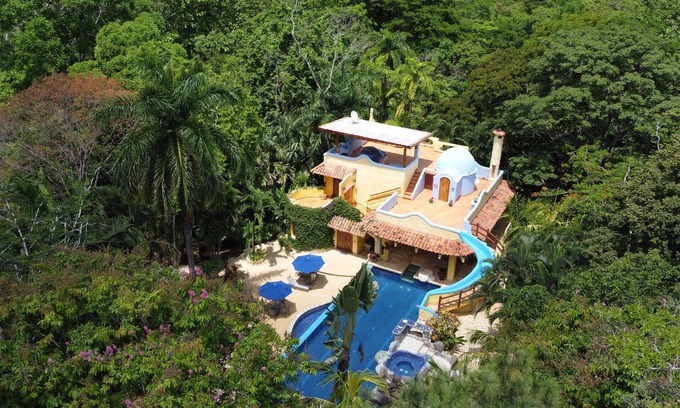 Las Delicias Villa | Blue Zone Jungle Oasis Private Villa