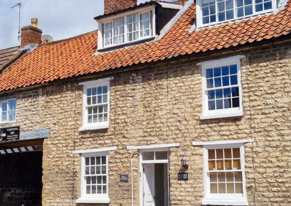 Pickering House | Bluebird Cottage