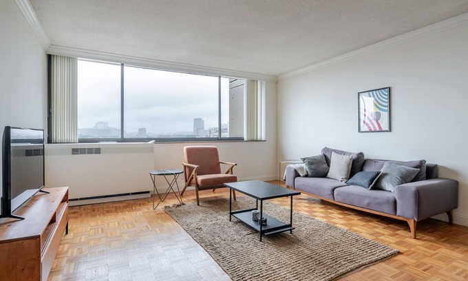 Fenway–Kenmore Apartment | Blueground | Fenway–Kenmore, WiFi, nr Fenway Park