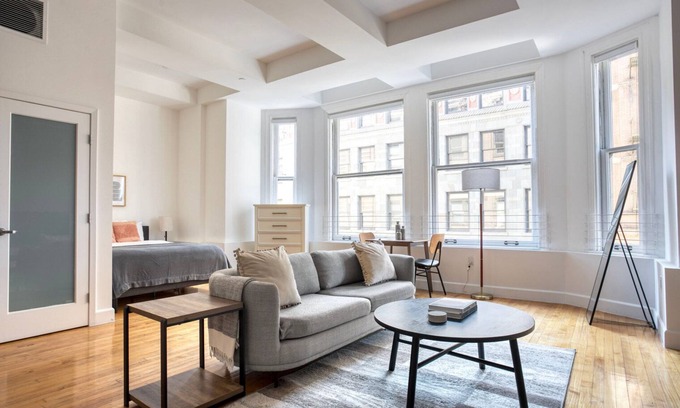 Historic Core Apartment | Blueground | Historic Core, rooftop pool, nr Bradbury Building