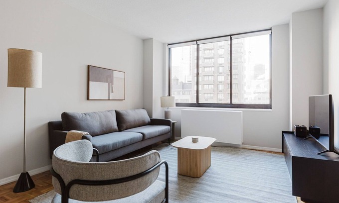 Tudor City Apartment | Blueground | Kips Bay, pool & gym, nr Empire