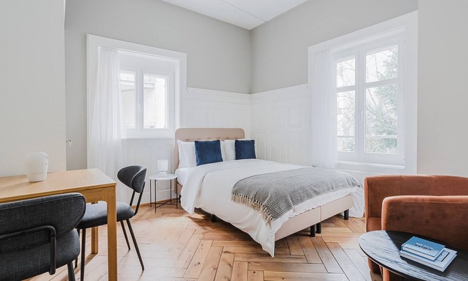 Oberstrass Apartment | Blueground | Oberstrass, rooftop, a/c, furnished