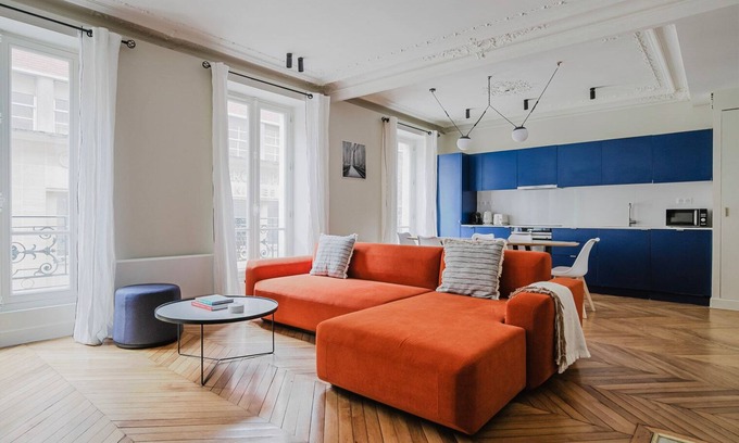 Quartier de l'Ecole-Militaire Apartment | Blueground | Saint Germain, w/d, nr Luxembourg