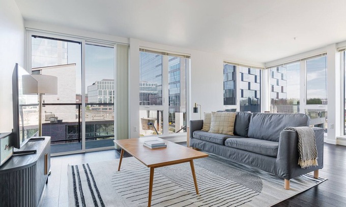 Wilburton Apartment | Blueground | Wilburton, rooftop & w/d, nr garden