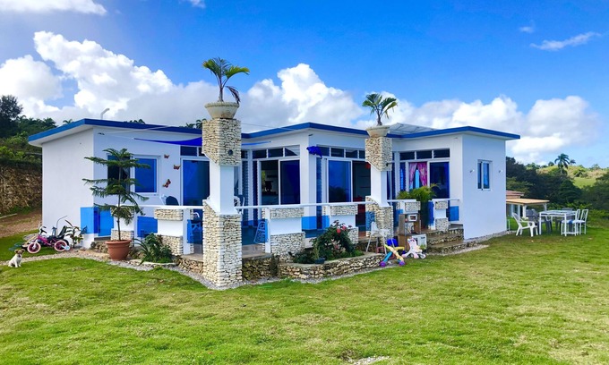 El Breton House | Bluemoon villa