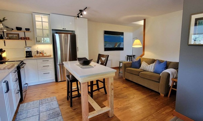 Pemberton Apartment | Bluff View Suite Near the River Trail