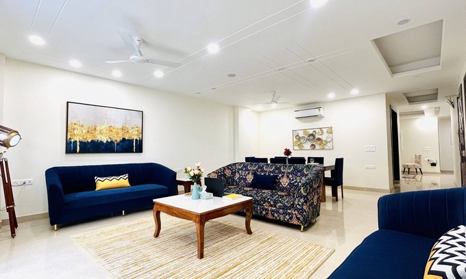 Saket Apartment | BluO 4BHK Saket Max - Lift, Balcony, Parking