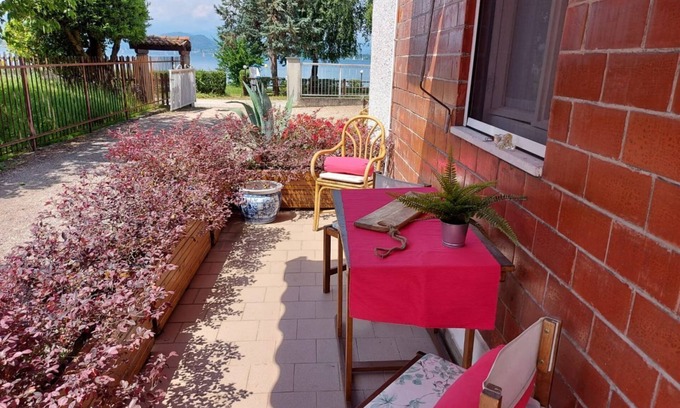 Villaggi Apartment | BNBOOK-LAGO MAGGIORE STUDIO 2