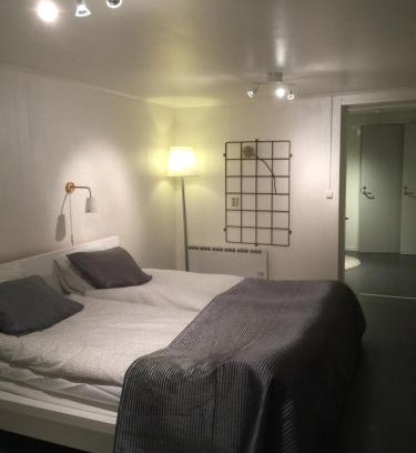 Varnamo House | Bo i Bruno Mathsson designat hus centralt i Värnamo