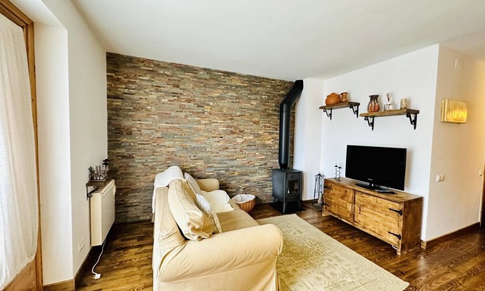 Boi Apartment | BO1 APARTAMENTO BOI by Immovall
