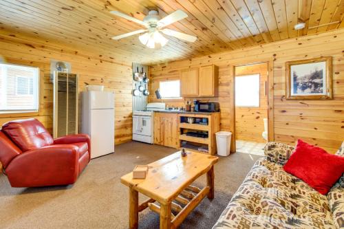 Garrison House | Boat and Fish on Mille Lacs Lake Walleye Cabin
