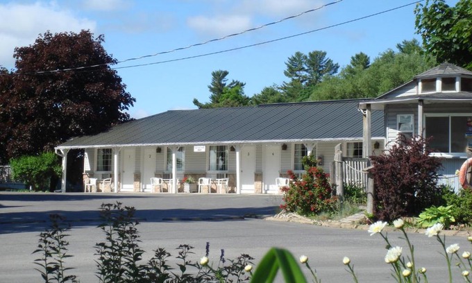 Rockport Resort | Boathouse Country Inn