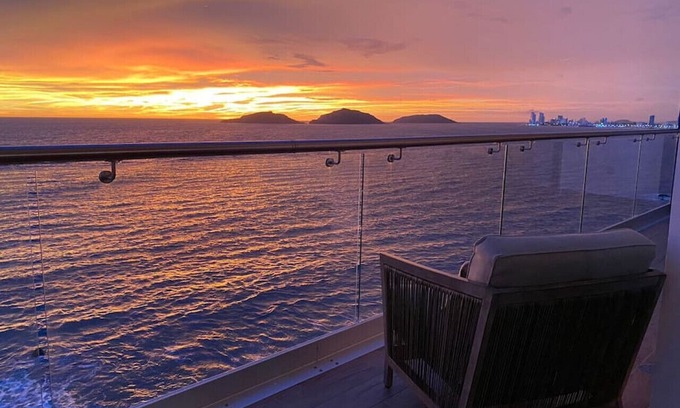 Downtown Mazatlan Apartment | Boca de Cielo Beachfront apartment with incredible sunsets, dream view