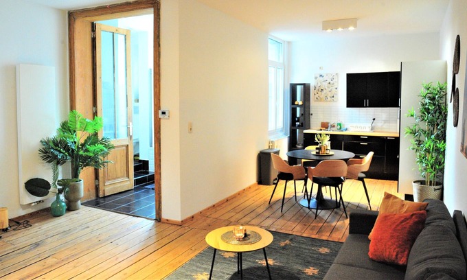 South Antwerp Apartment | Bohemian 2 bedroom apartment, Toplocation Antwerp!