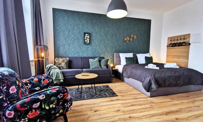 Erfurt Apartment | BohnApartments - Münze im Brühl - Alte Oper - Theater - WLAN