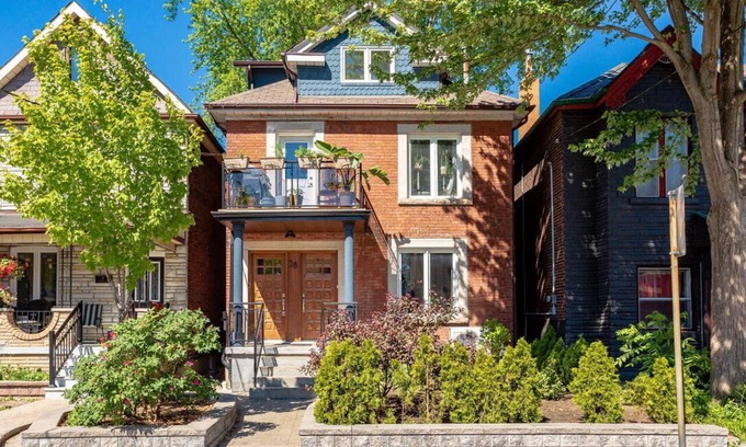 Old Toronto House | Boho 2 bed, 2.5 bath biohackers oasis - live, work and play!