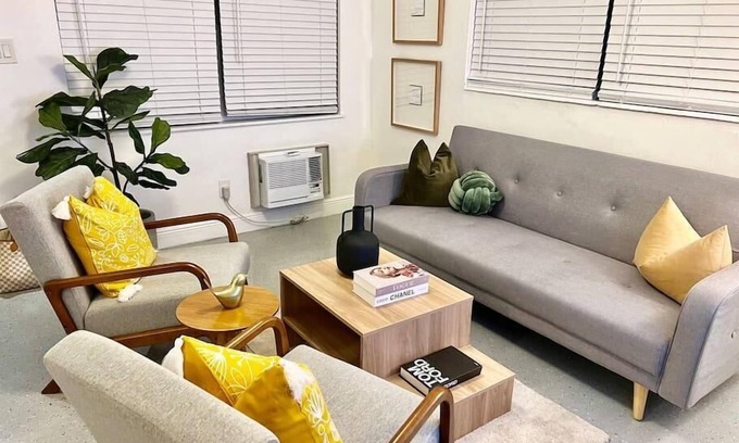 Riverside Park Apartment | Boho Apt.8, near BEACH | Airport | Cruiseport