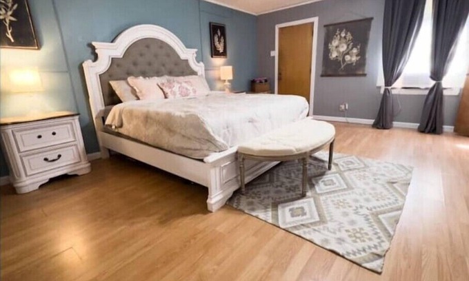 Vernon House | Boho Bay!
