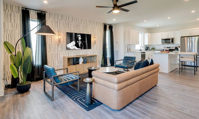 Whitebridge House | BOHO BLUES - NEAR THE NATIONS - MINS TO BROADWAY