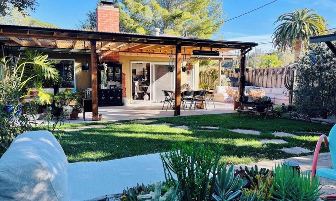 Santa Barbara House | Boho Bungalow Retreat: Spa, Ice Bath, Sauna, Tea Bar, Garden, Chickens, & Events
